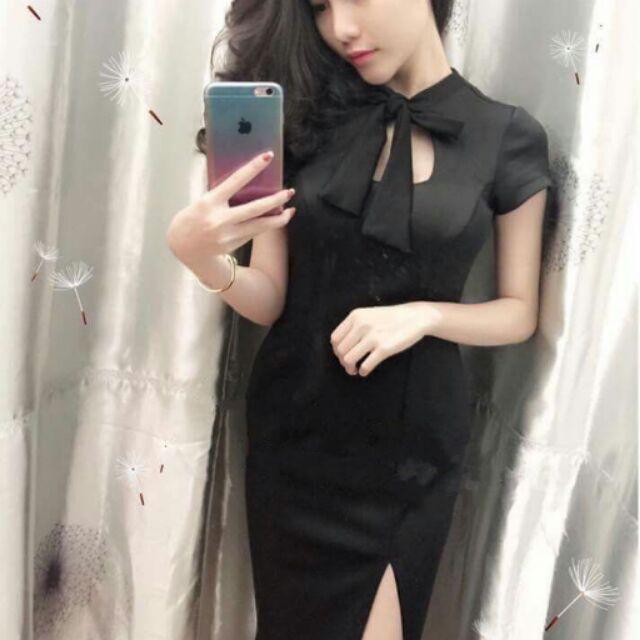 Đầm nơ cổ khoét ngực