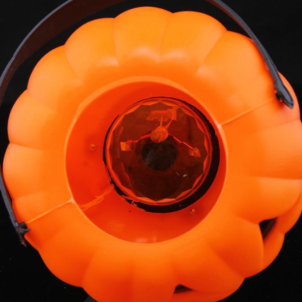 Đèn LED bí ngô Haloween cầm tay Dùng pin cho trẻ em