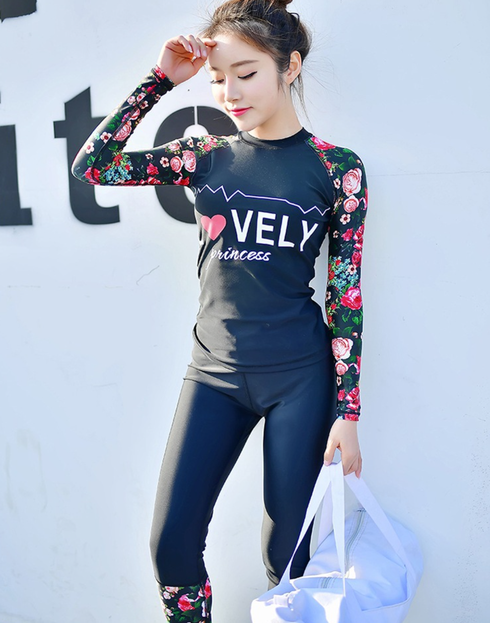 Đồ Bơi Hai Mảnh Nữ Tay Dài Quần Dài Họa Tiết Lovely Và Hoa Xinh AT228 MayHomes Long Sleeves And Long Pants Women Swimwear With UPF 50 Sun Protection