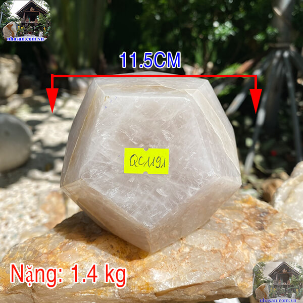 Năng lượng của đá 12 mặt có cao không? NHA SAN QC1191 - 1.4 Kg (ĐK: 11.5cm)