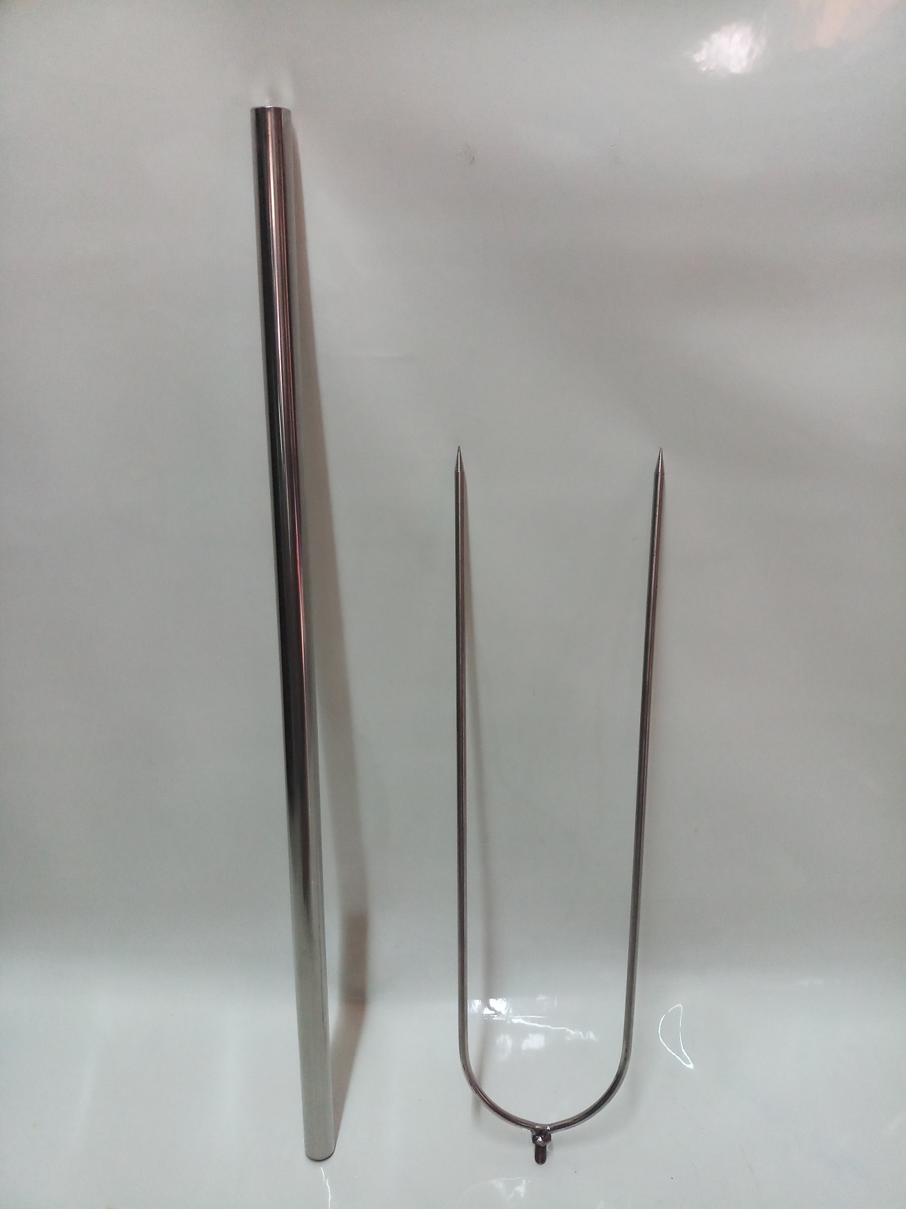 CHỈA QUAY HEO CÁN INOX DÀY 8LY THIẾT KẾ TIỆN LỢI THÁO LẮP CÁN RỜI.