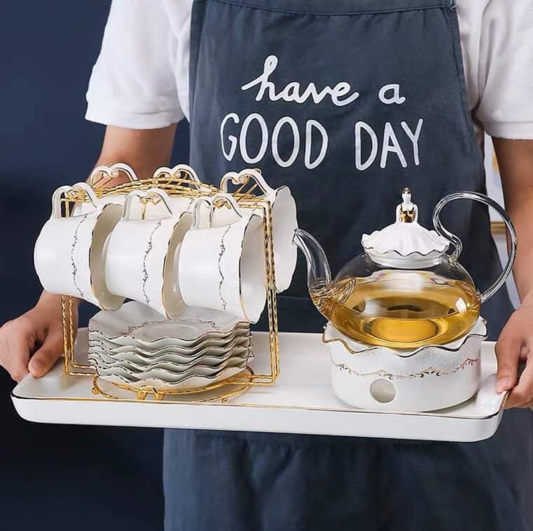 BỘ BÌNH TRÀ CÔNG CHÚA KÈM KHAY VÀ LÓT TÁCH KÈM BẾP CHÂM TRÀ VIỀN VÀNG