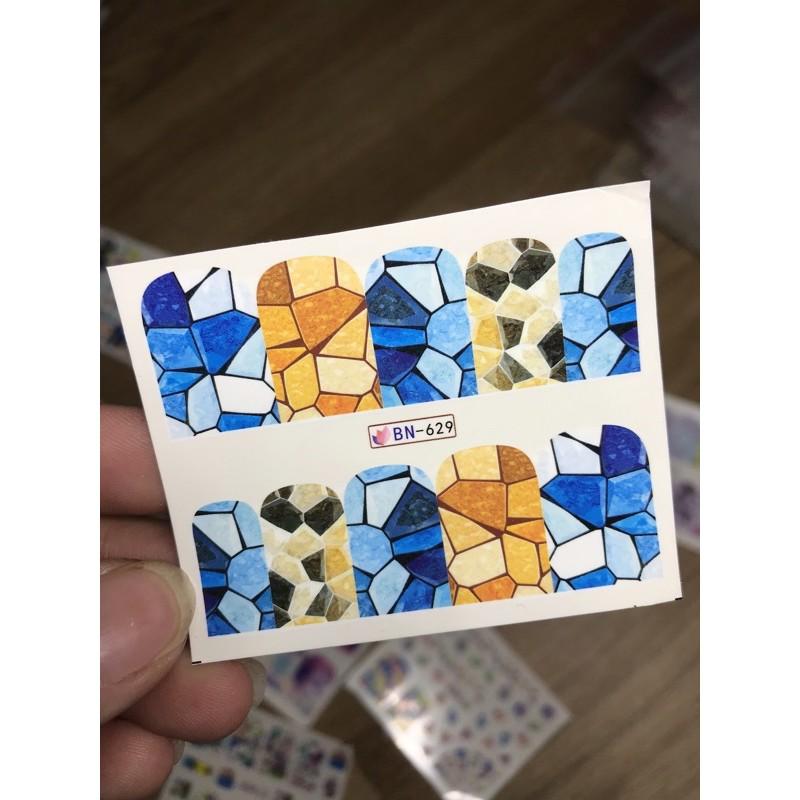 Dán Stick săm nước Vân đá , kẻ ô