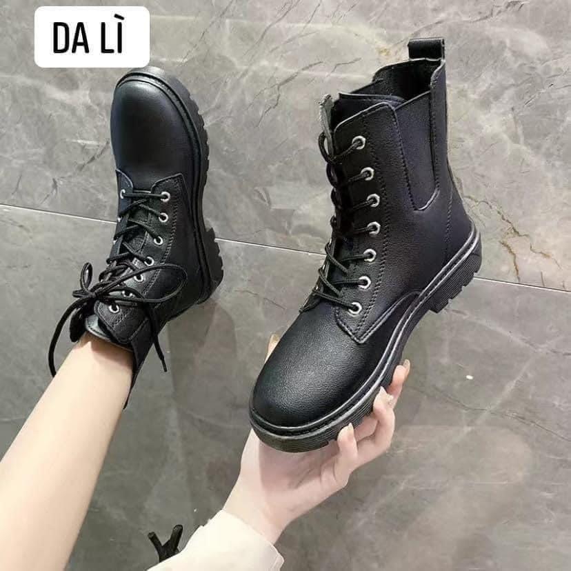 Giày boots cao cổ