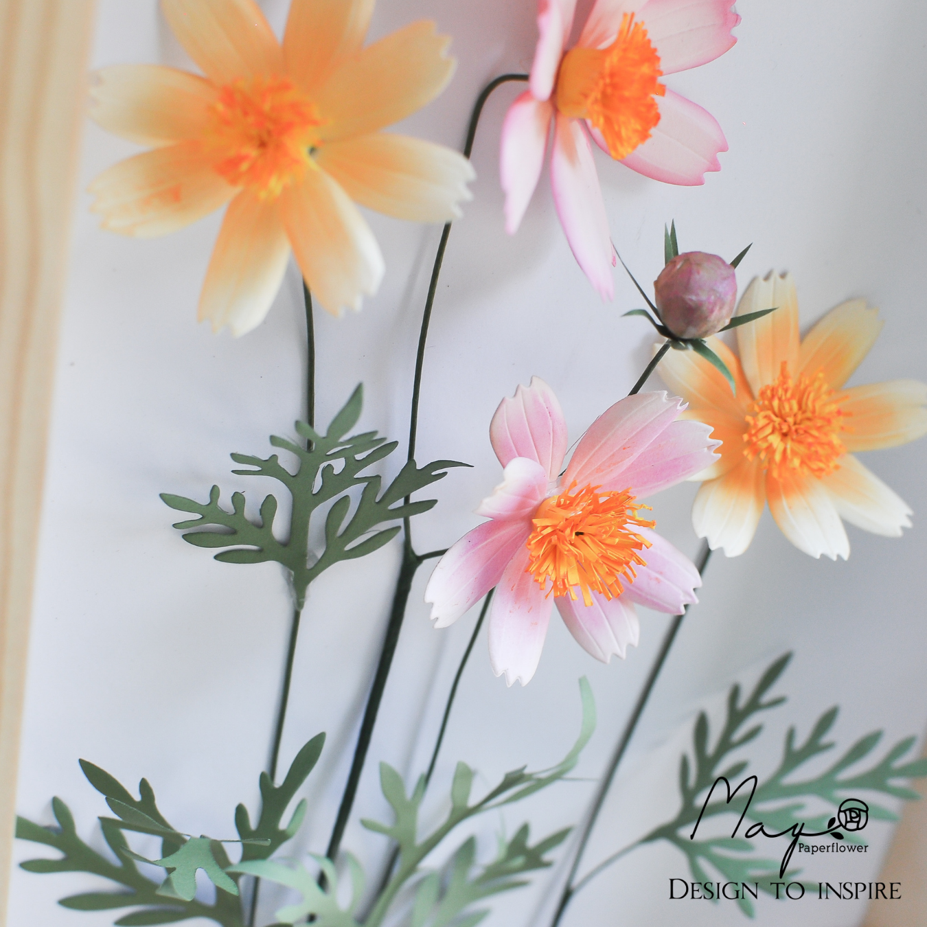 Tranh hoa giấy handmade trang trí cao cấp SIMPLICITY Hoa Sao Nhái 20x25cm - Maypaperflower Hoa giấy nghệ thuật