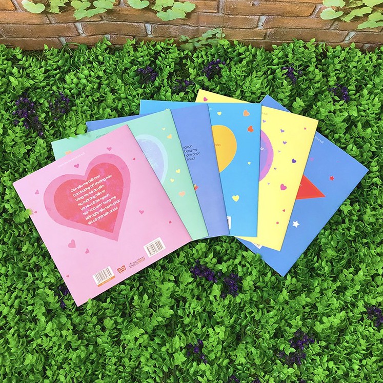 Sách - Cả Nhà Thương Nhau - Con Thương Bố Nhường Nào