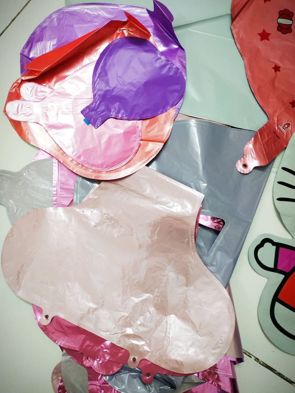 Set bong bóng tráng nhôm trang trí sinh nhật, sự kiện cho bé chủ đề Mèo Hello Kitty tông màu tím hồng