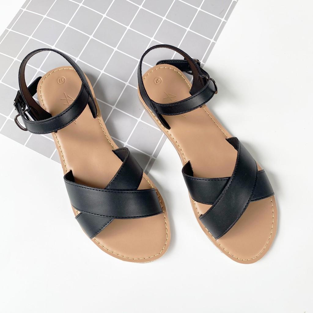 Sandal nữ đế bệt cao 1cm đi học mũi tròn quai hậu chéo có Bigsize HISHOO S037