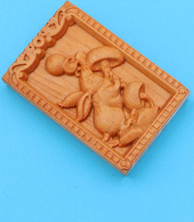 Mặt gỗ 12 con giáp - gỗ hoàng đàn - khắc hình tuổi Mão MGCG9