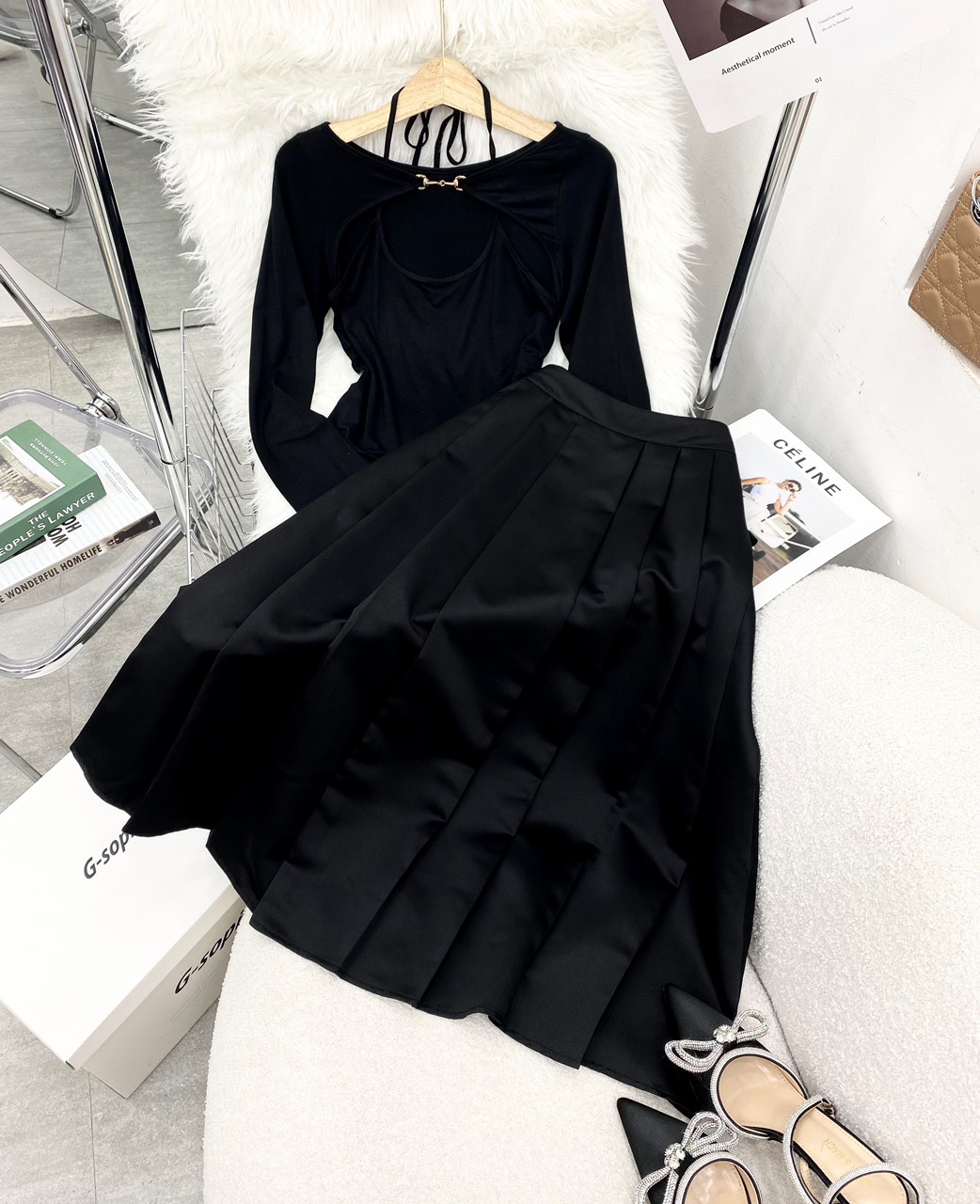 SET ÁO CROPTOP THUN TRƠN TRỄ VAI ÁO YẾM DÂY TAY DÀI+ CHÂN VÁY DÀI SUÔNG XẾP LY NHẸ DẠO PHỐ DỰ TIỆC GIÁNG SINH NOEL