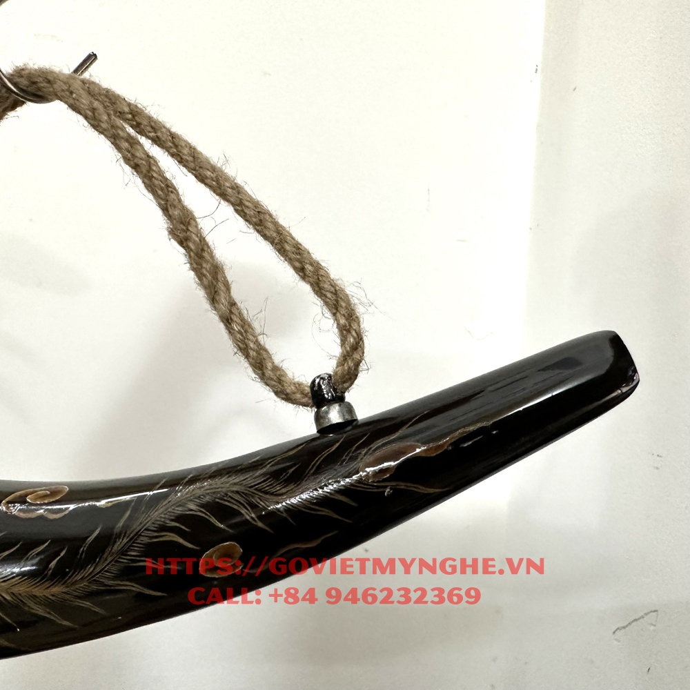 Kèn tù và sừng trâu tự nhiên - điêu khắc hình chim Phụng - Lưỡi gà bằng đồng cho âm thanh to vang xa - Màu sắc sừng tự nhiên