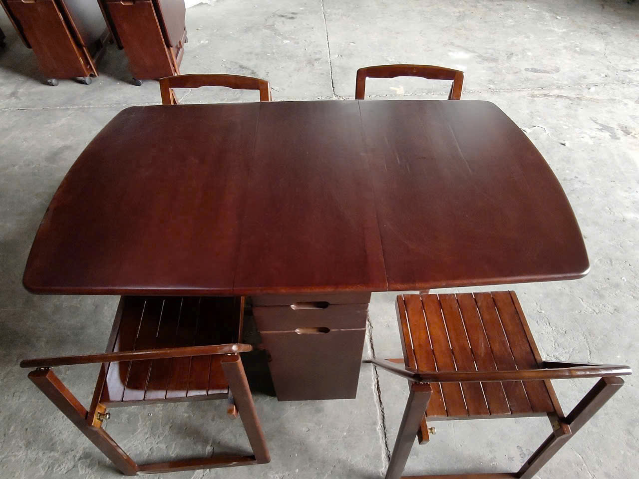 Bàn ăn gấp gọn gỗ cao su 4 ghế Juno Sofa