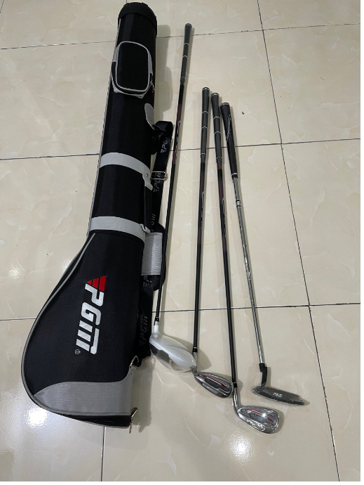 Bộ 4 gậy golf nam nữ  dành cho người mới chơi