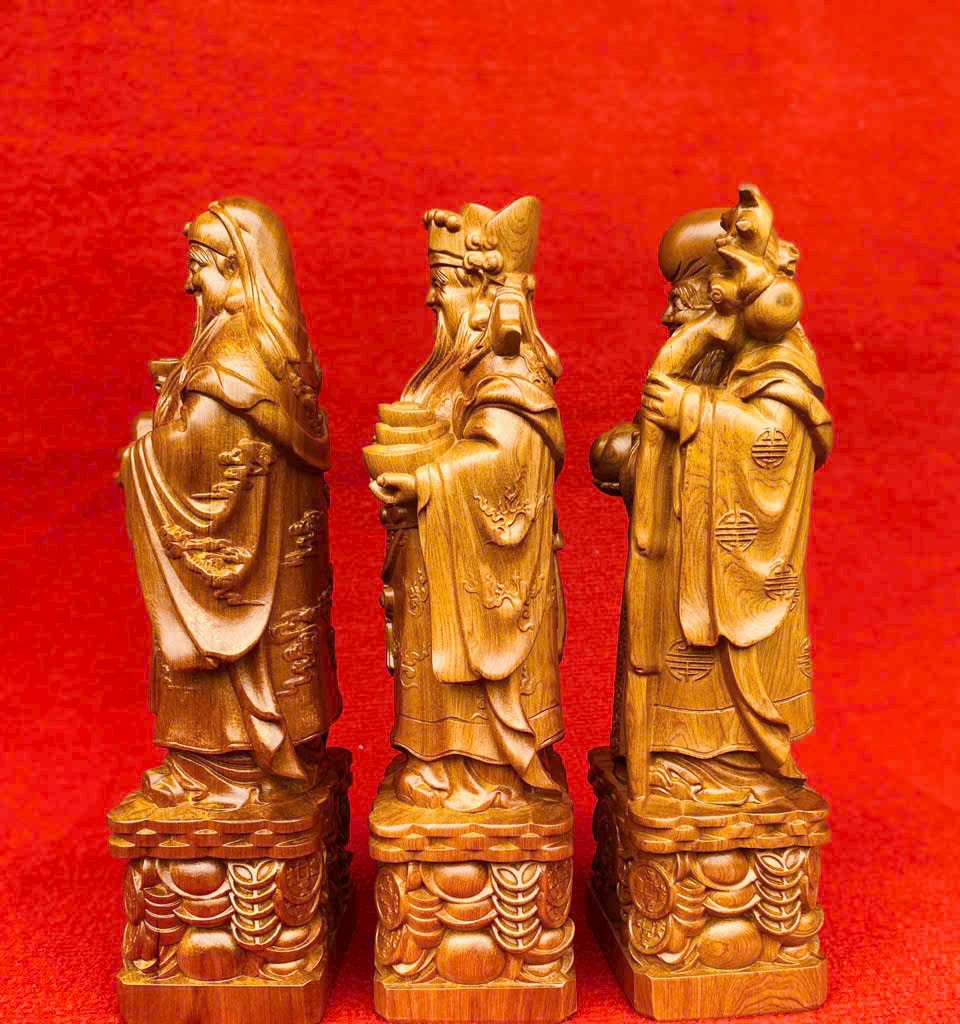 Bộ tượng phật tam đa phúc lộc thọ bằng gỗ bách xanh thơm nức cao 30x11x9cm