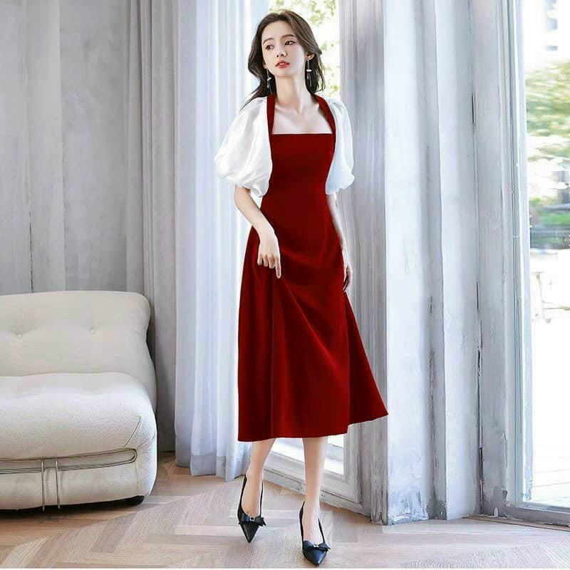 Đầm nhung đỏ xoè dài phối tay voan