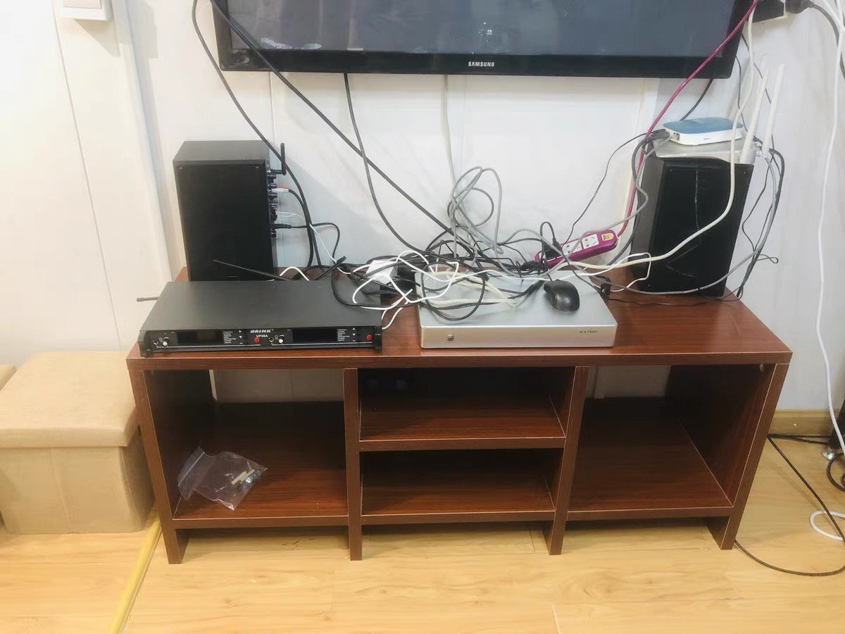 Kệ tivi gỗ để sàn dài 1m MDF chống ẩm nhập khẩu phong cách châu âu hiện đại cổ điển và sang trọng