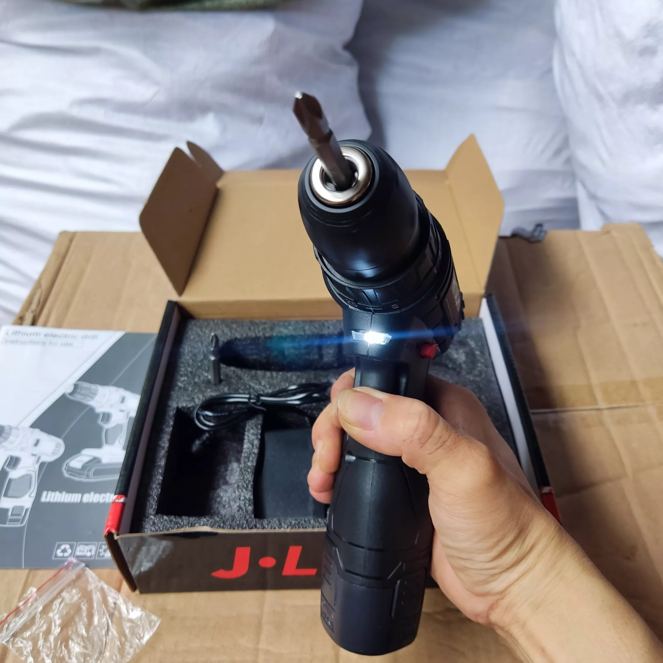 Máy khoan, bắt vít 12v 100% dây đồng