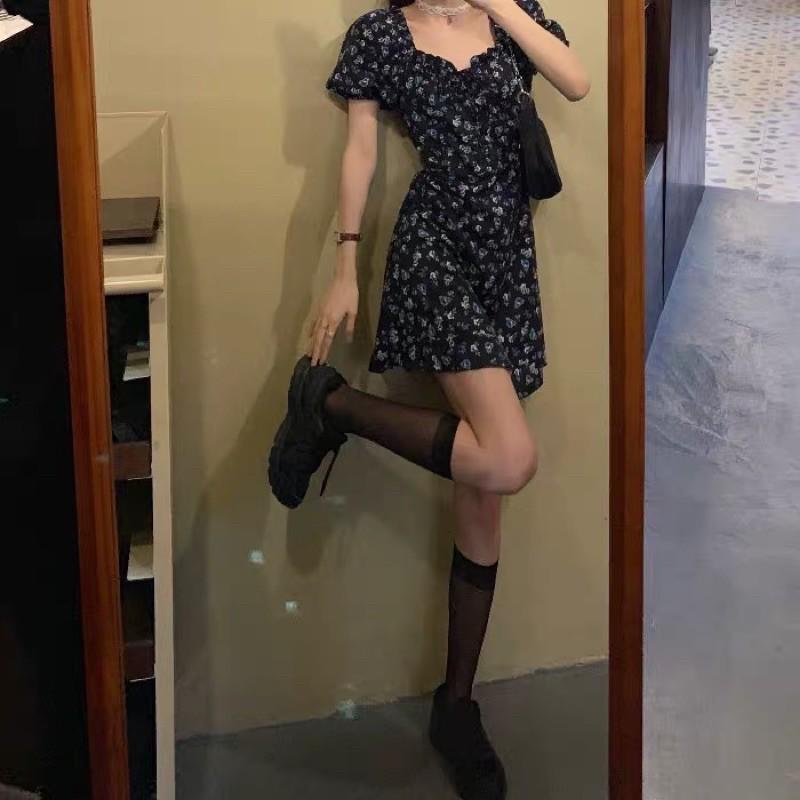 Đầm tay bồng hoa hồng đen cá tính summer 2021
