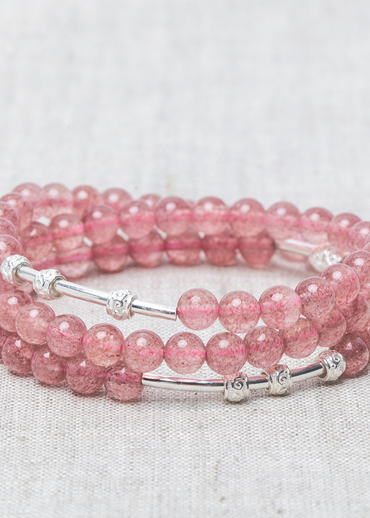 Vòng tay 3 line đá thạch anh hồng charm bạc mệnh hỏa, thổ - Ngọc Quý Gemstones