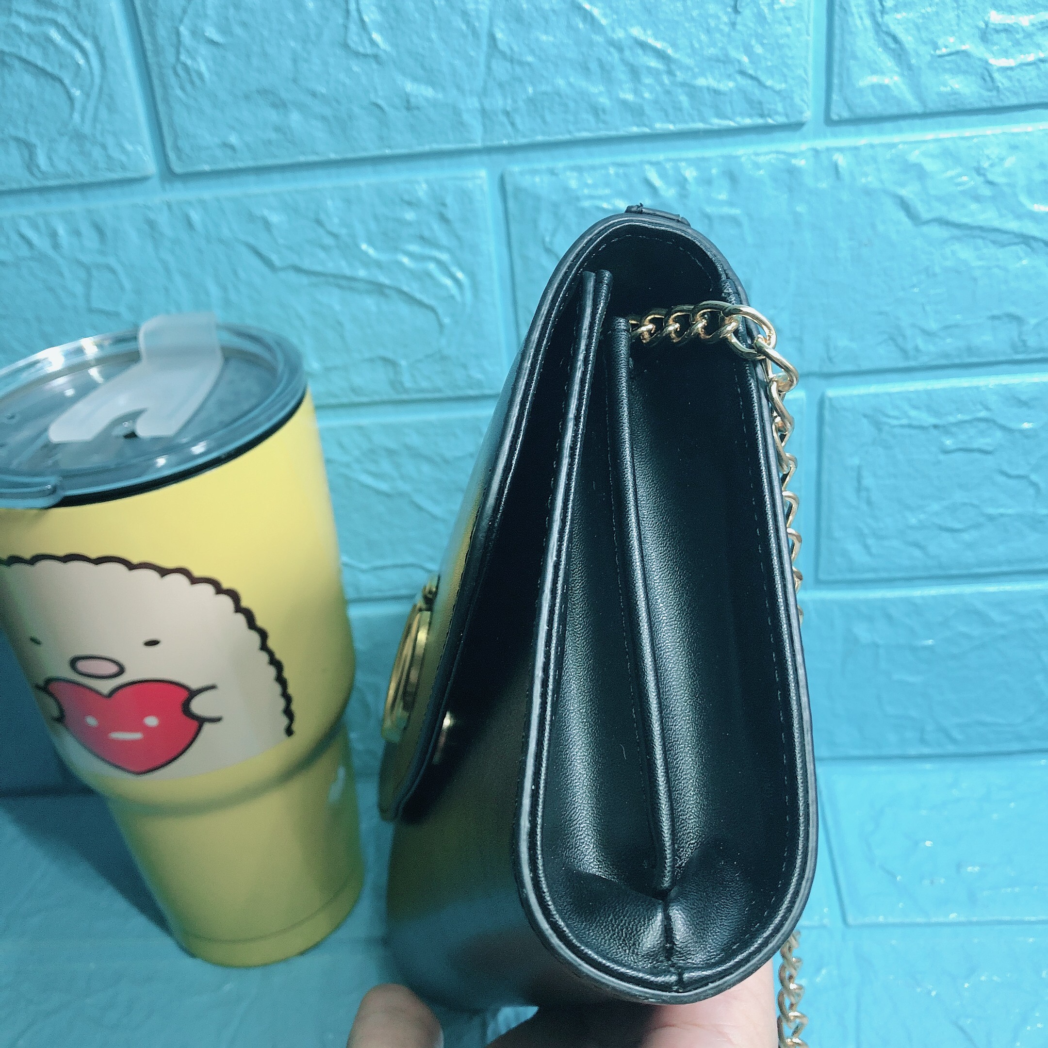 Clutch Đen Có Thể Cầm Tay, Đeo Vai, Đeo Chéo Size 23 x 14 cm