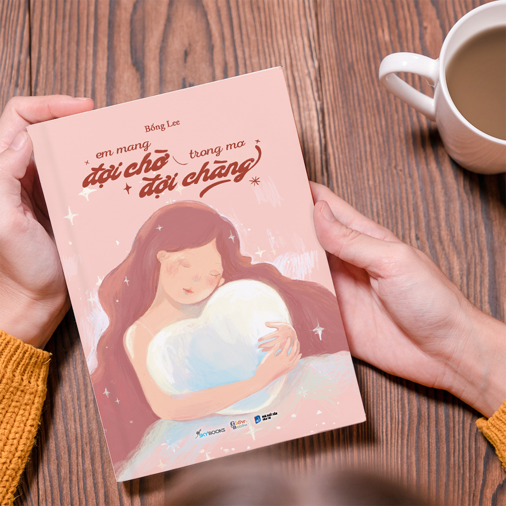 Sách Em Mang Đợi Chờ Trong Mơ Đợi Chàng