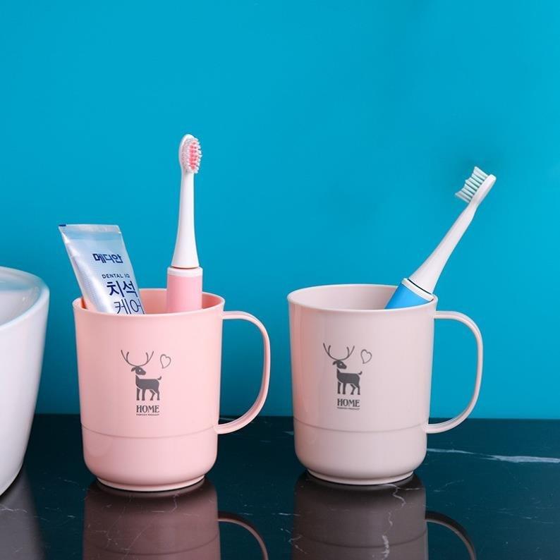 Cốc nhựa uống nước 500ml - Cốc đánh răng con hươu có quai cầm cao cấp