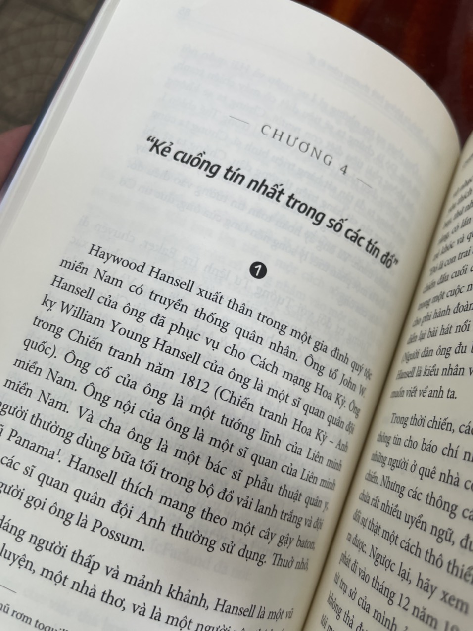 THE BOMBER MAFIA: GIẤC MƠ, CÁM DỖ VÀ ĐÊM DÀI NHẤT TRONG THẾ CHIẾN II - Malcolm Gladwell - Nguyễn Bình Thành - Thới Ngọc Tuấn Quốc dịch - Saigonbooks – Nxb Thế Giới