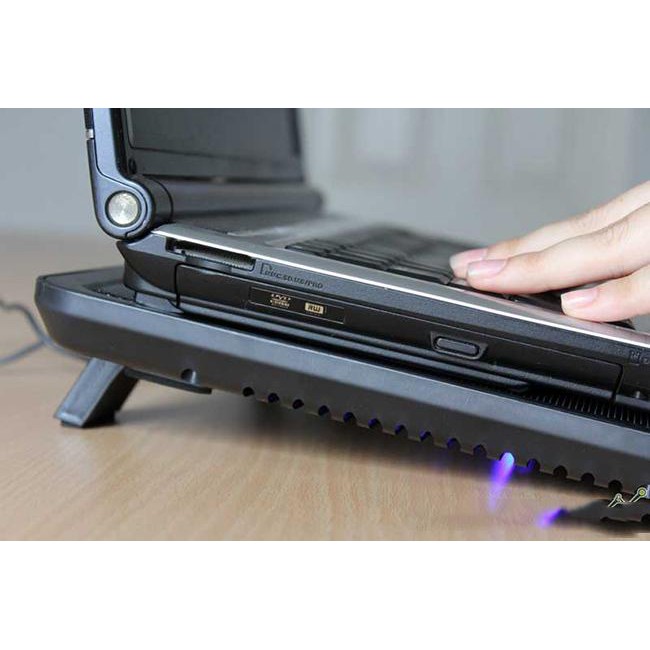 Đế tản nhiệt laptop V19, fan laptop v19 làm mát cực nhanh.bảo hành 3 tháng