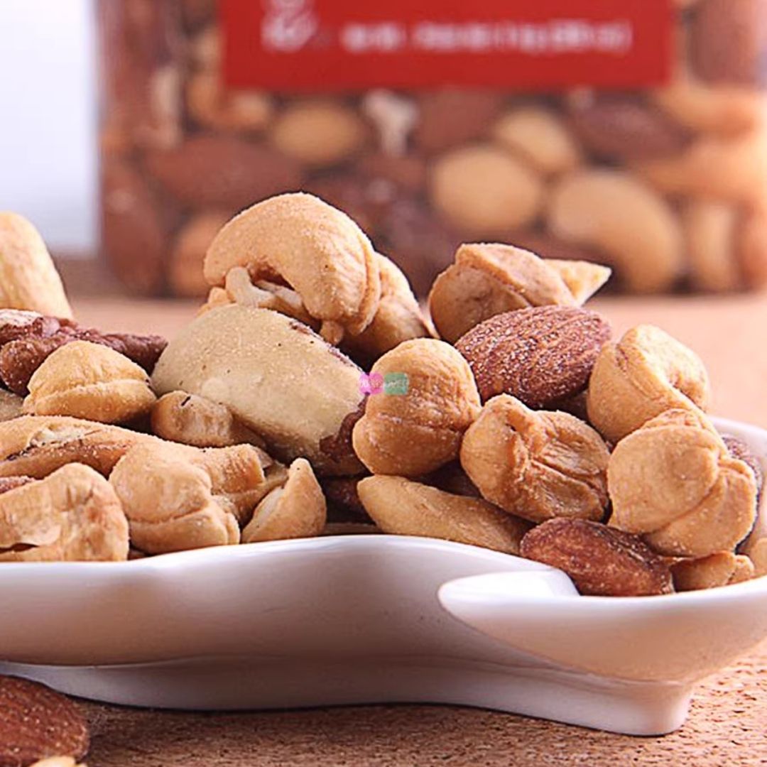 Hạt Thập Cẩm Premium Không Muối Hạt điều, Hạnh nhân, Hạt ba tây, Hạt macadamia, Hạt dẻ, Dầu thực vật 215g, 560g Dan D Pak