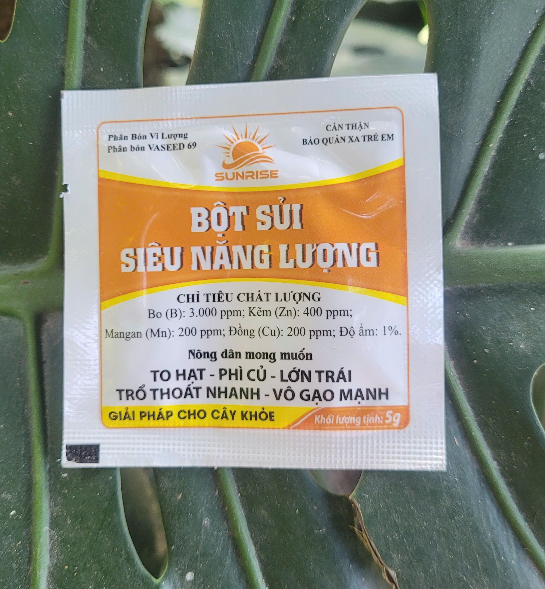 Phân bón dạng bột sủi VASEED gói 5gr giúp cây đâm tược, đẻ nhánh, phì củ, vô gạo nhanh