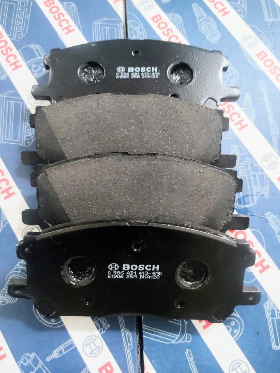 Bố Thắng Trước Lexus RX350H, RX400H, RX450H , RX300, RX330 - Bosch BP 1413