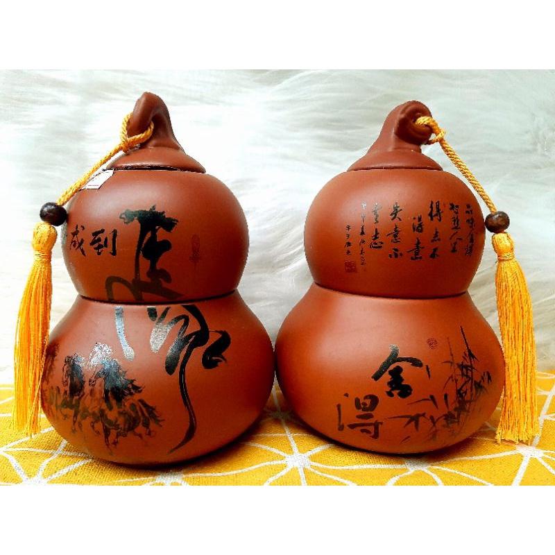 Hồ lô gốm Nhật.