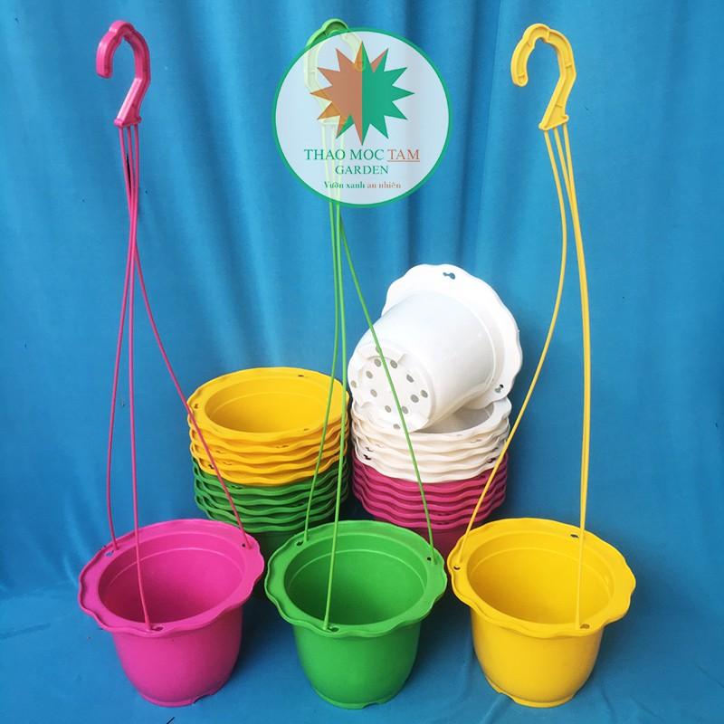 10c Chậu treo 19x13cm viền lượn sóng nhiều màu - Chậu nhựa treo trồng hoa