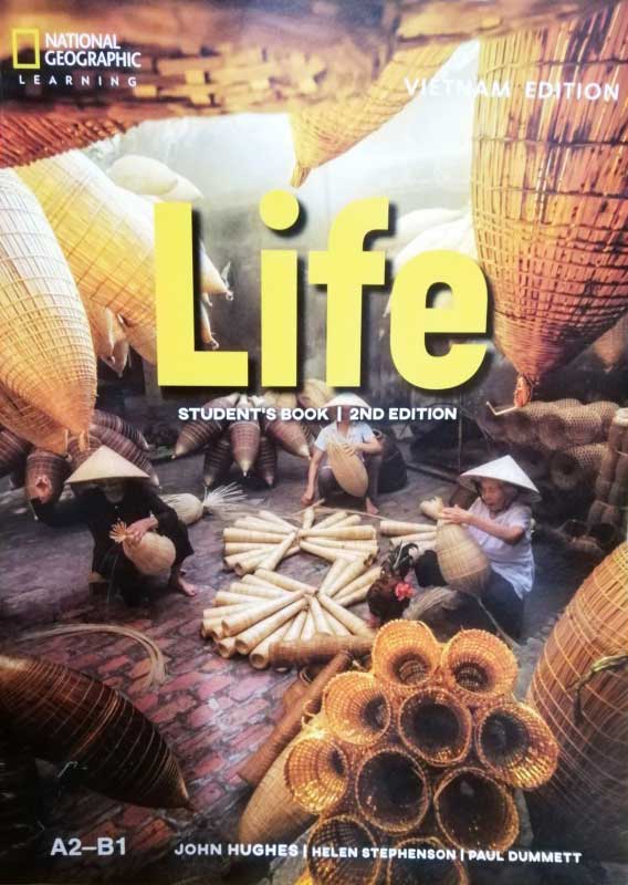 LIFE A2-B1: STUDENT BOOK WITH CODE ONLINE WORKBOOK