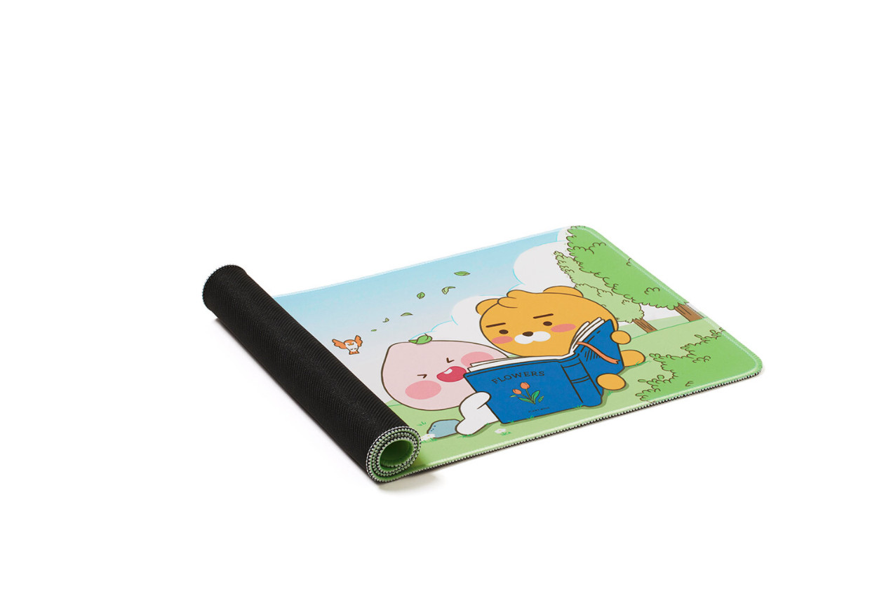 Tấm Lót Bàn Làm Việc Little Picnic KAKAO FRIENDS - Hàng chính hãng