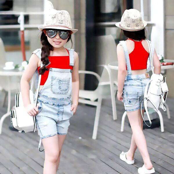 BỘ YẾM JEAN BÉ GÁI KÈM ÁO THUN CROPTOP XINH XINH DIỆN MÀU XUÂN