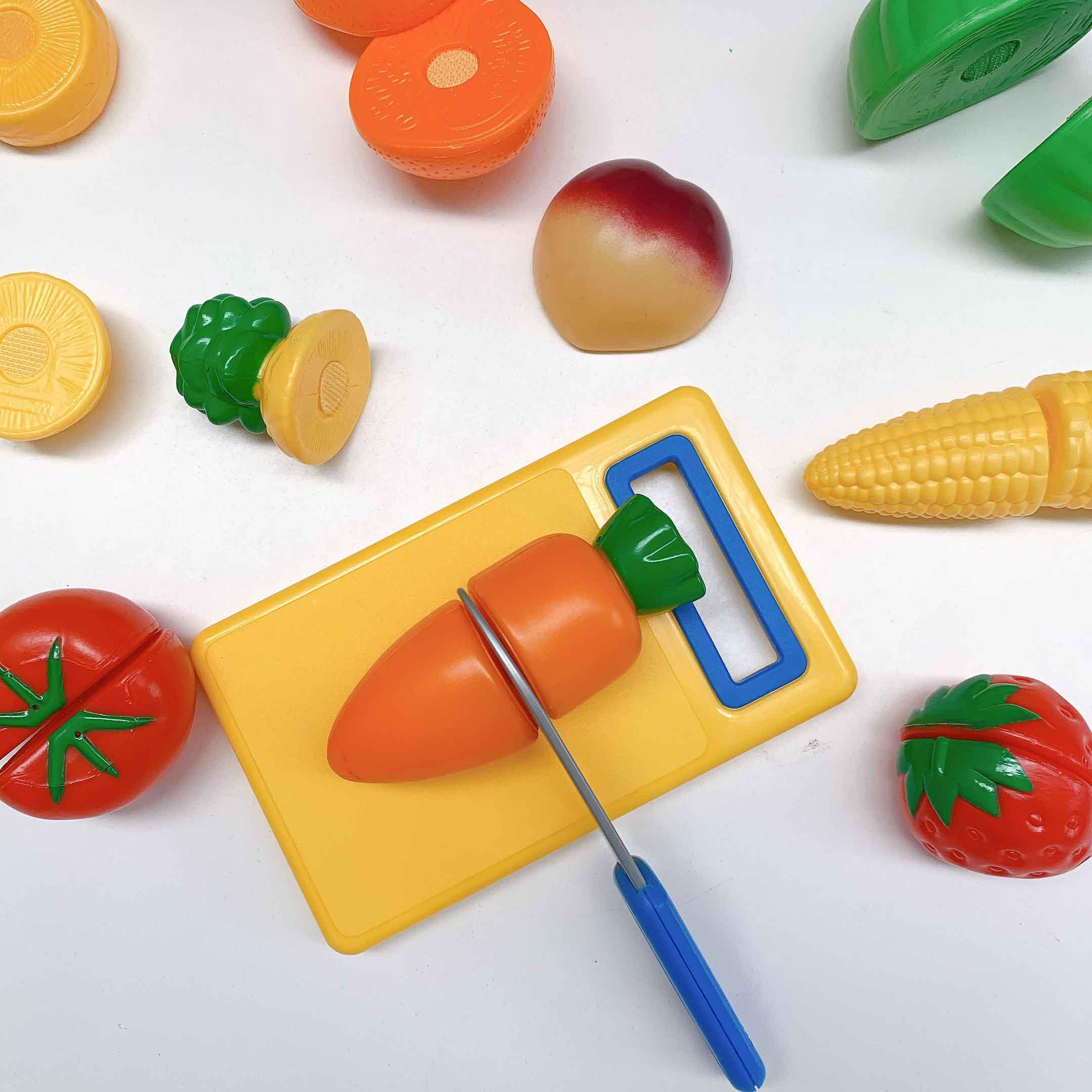 Learning Resources Bộ đồ chơi nhà bếp chủ đề cắt rau củ - Pretend &amp; Play Fruit, Cutting Fruits and Veggies Toy