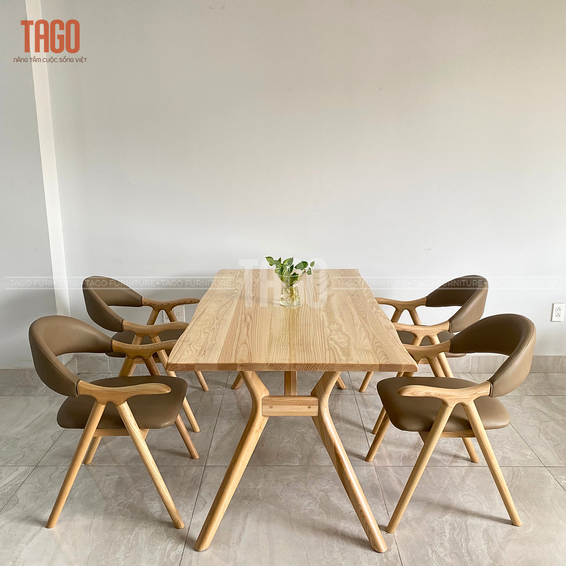 Bộ Bàn Ăn Lifumi 1m6 4 Ghế