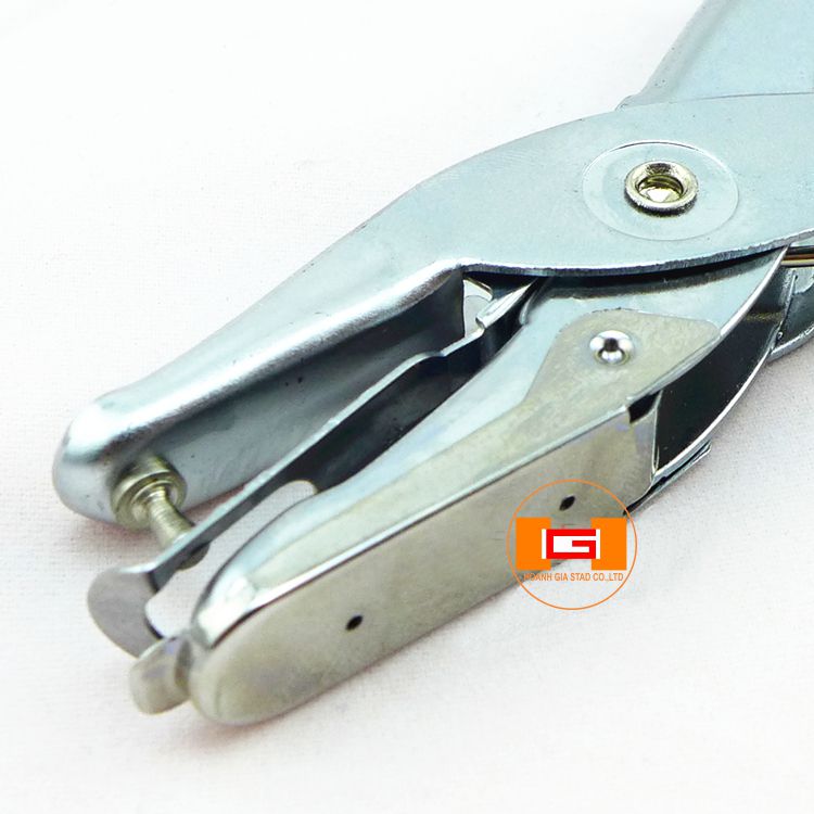 Bấm 1 Lỗ KW