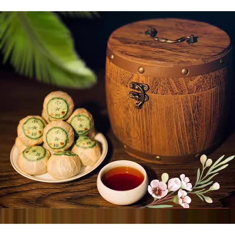 Trà Phổ Nhĩ quýt Vân Nam, thùng gỗ đựng trà quýt 12 năm tuổi làm quà tặng 500gr
