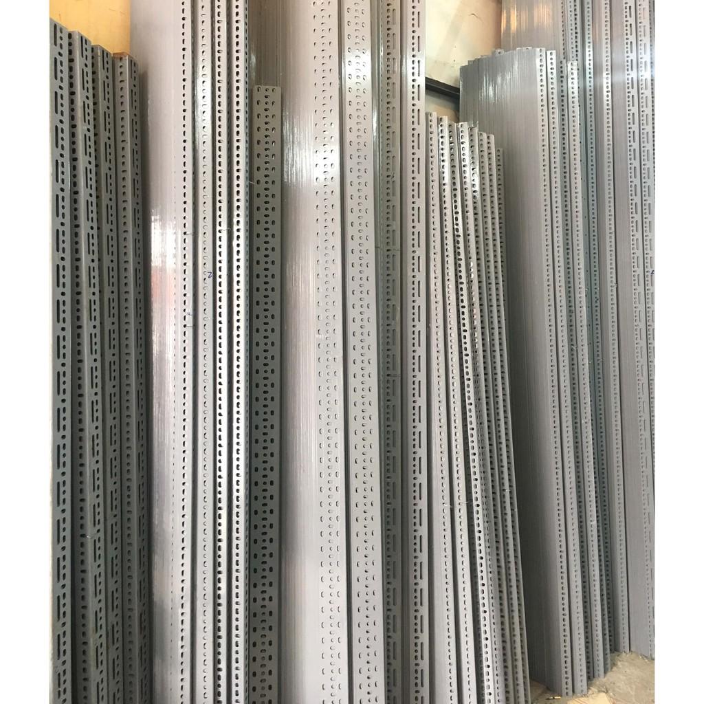 10 Thanh sắt kệ V lỗ đa năng V30x30mm dài 1m dày 2 ly