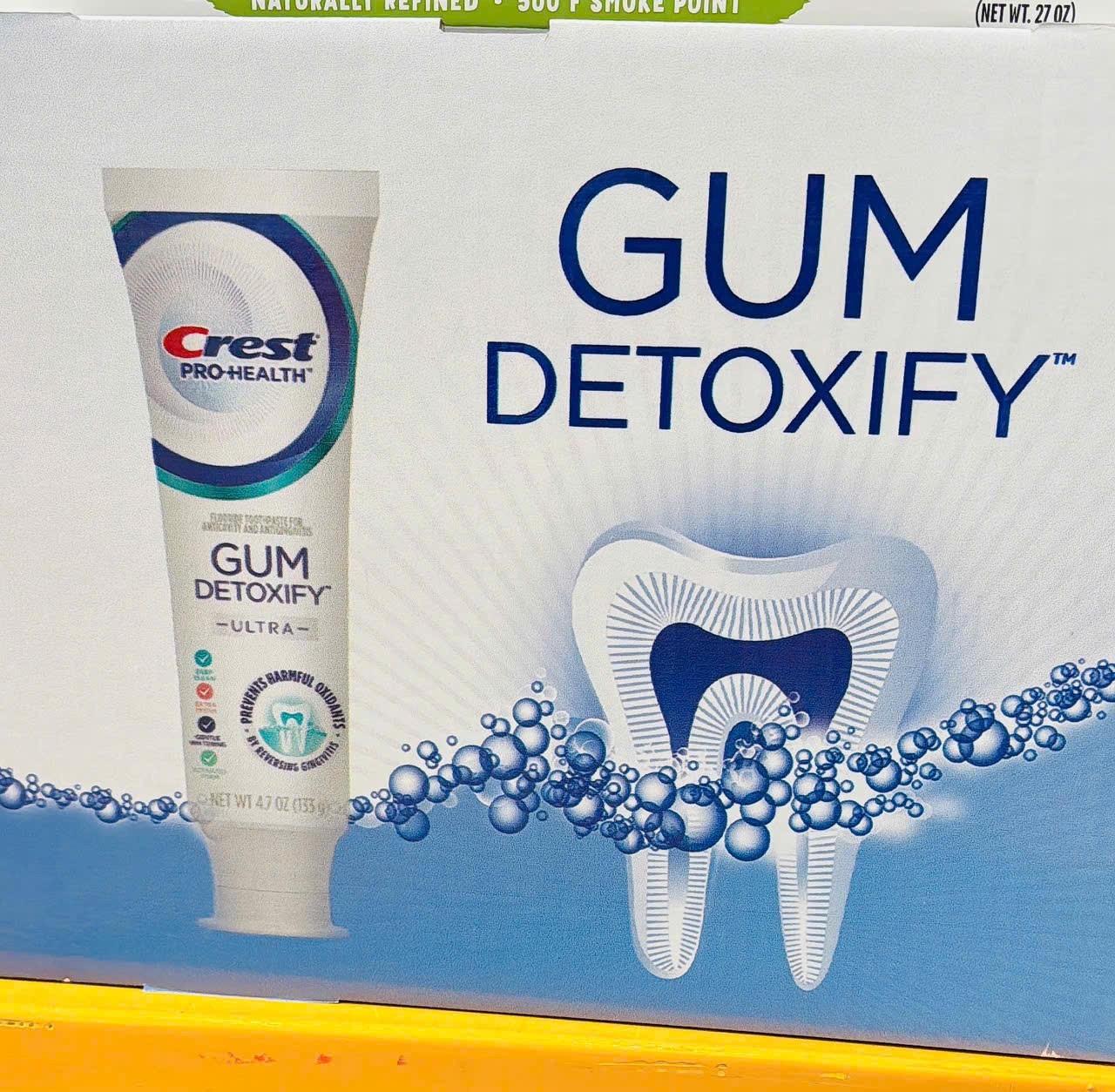 Kem đánh răng Crest Pro Health Gum Detoxify Ultra, 133g