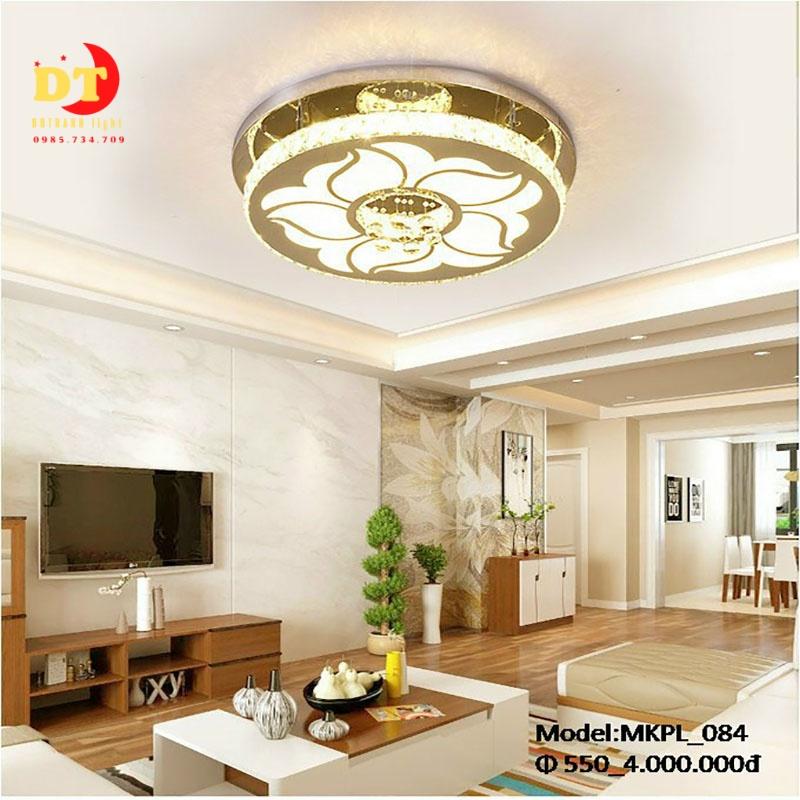 Đèn mâm phale ốp trần phòng ngủ hiện đại HTLQ pl