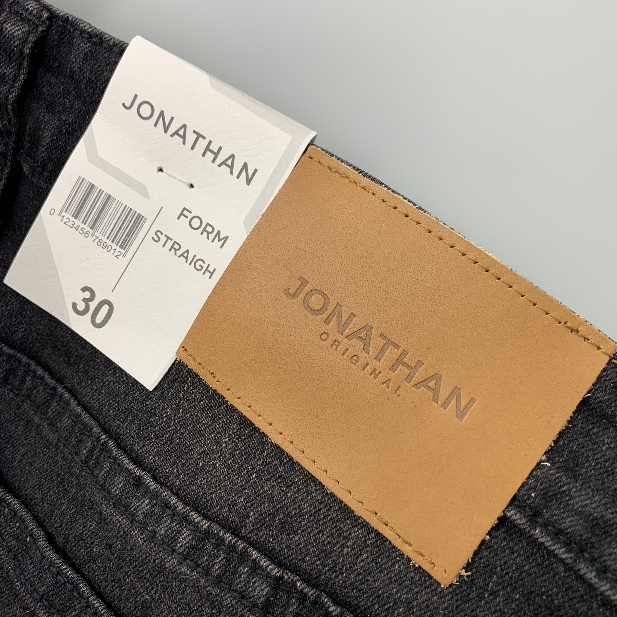 Quần jean nam đen ống suông JONATHAN QJ056 vải denim cao cấp co giãn nhẹ,  form dáng chuẩn đẹp, trẻ trung, hottrend