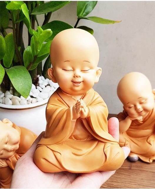 Bộ 3 chú tiểu vàng - mẫu chú tiểu áo nâu ngồi 13,5cm