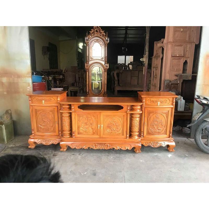 Kệ tivi phòng khách cột nho gỗ gõ đỏ
