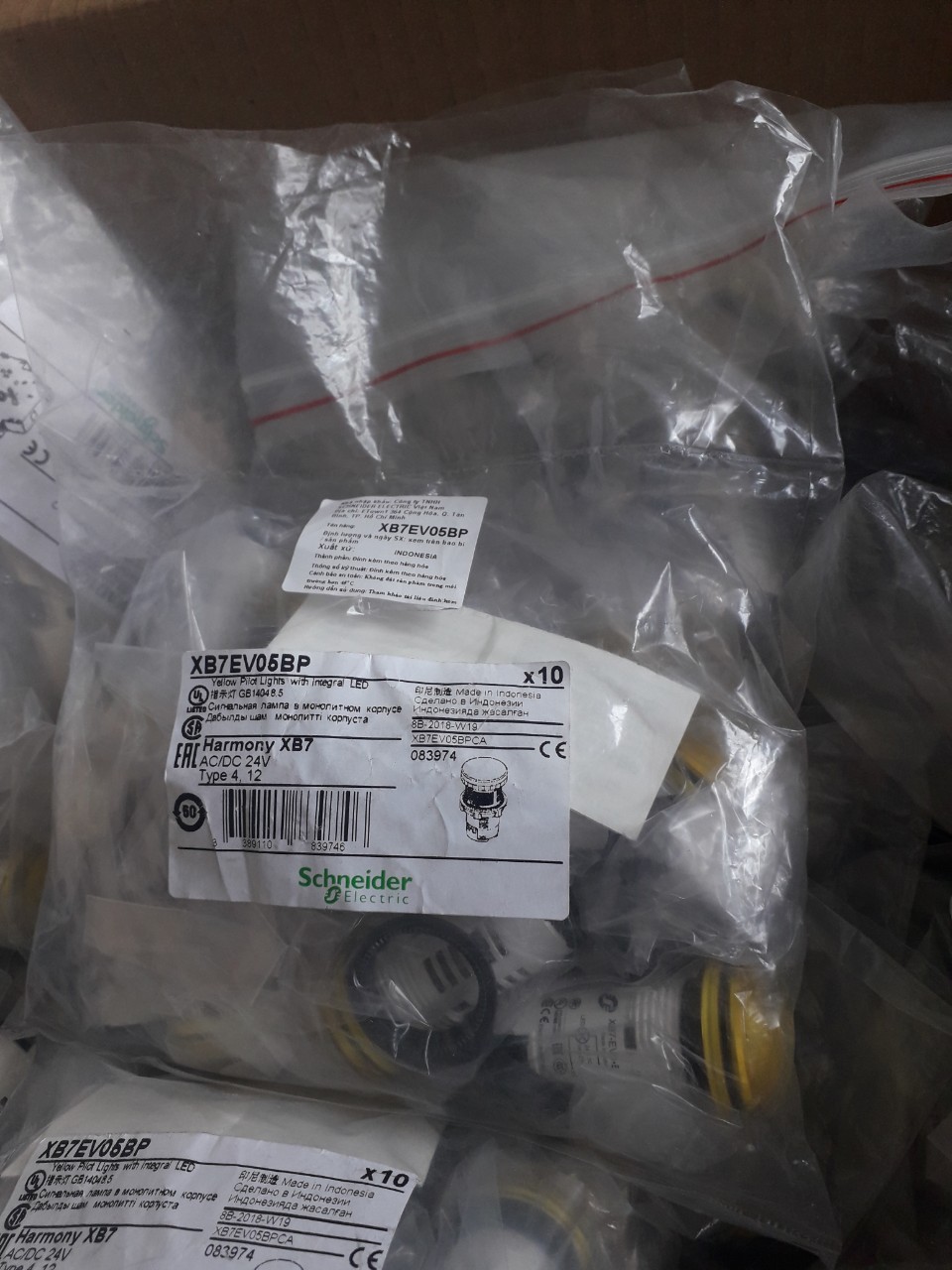 Đèn XB7EV05BP Schneider, 22mm, Đèn Vàng 24V | Chính hãng |