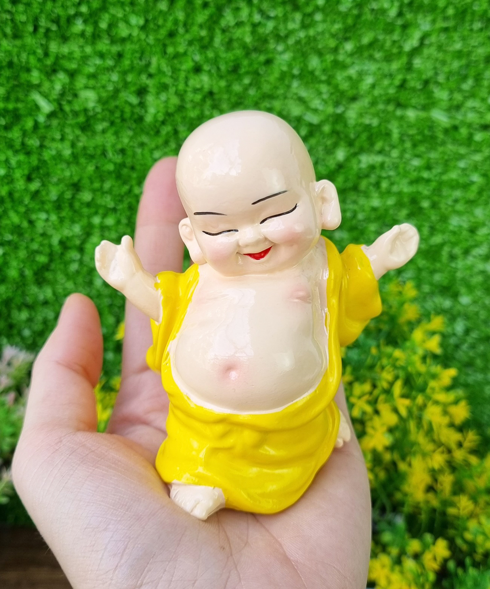 03 mẫu chú tiểu hoan hỉ màu áo vàng sinh động