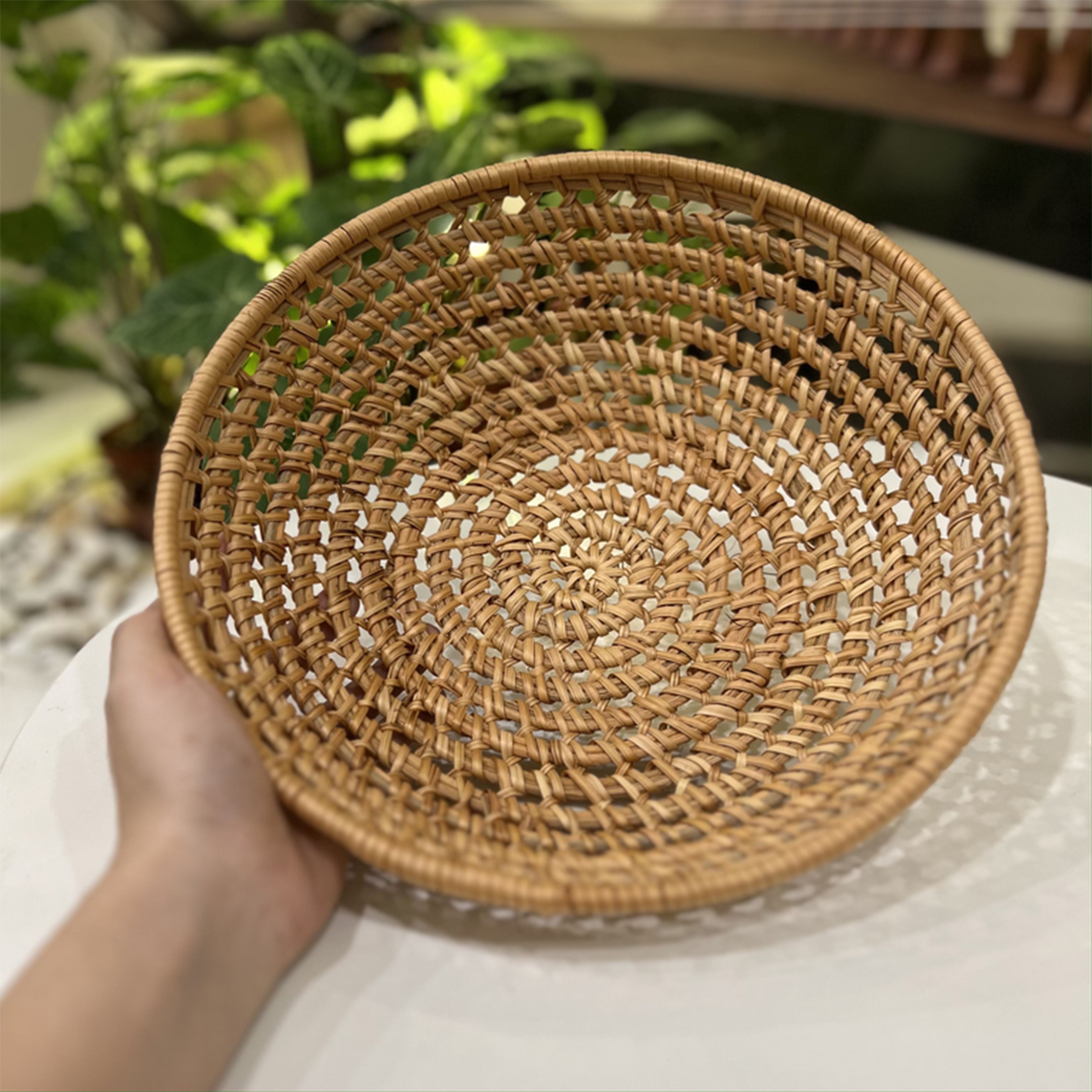 Khay mây tròn URSPACE đựng trái cây, bánh mứt, trang trí decor/ ROUND RATTAN TRAY