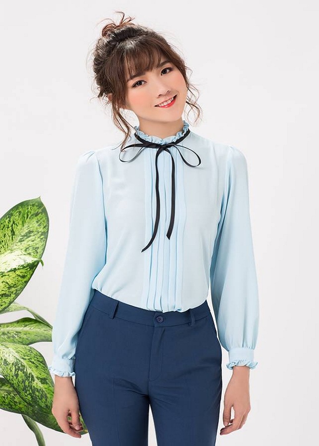 Áo xếp ly cổ nơ